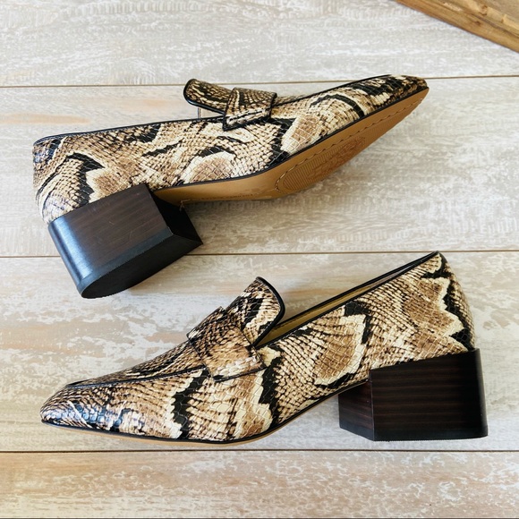 New Vince camuto snake print loafers - Picture 7 of 10